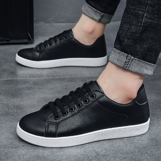 Men's Korean-Style Casual White Sneakers for Young Students - Trendy Slip-On Shoes